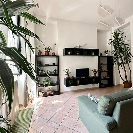 La Casa Sull'Albero Nel Cuore Di Milano מראה חיצוני תמונה
